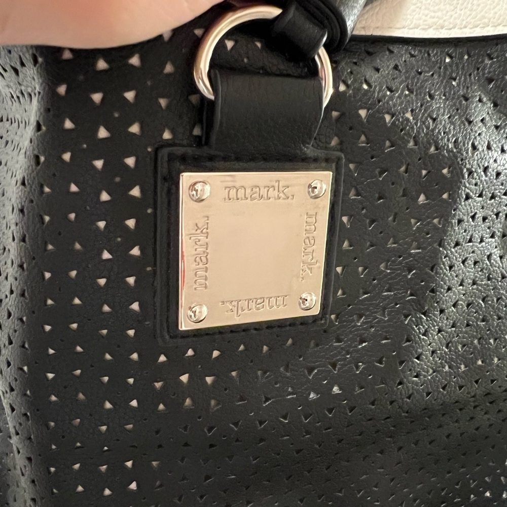 mark. brand Convertible Hobo bag to Clutch with adjustable straps - Picture 2 of 8
